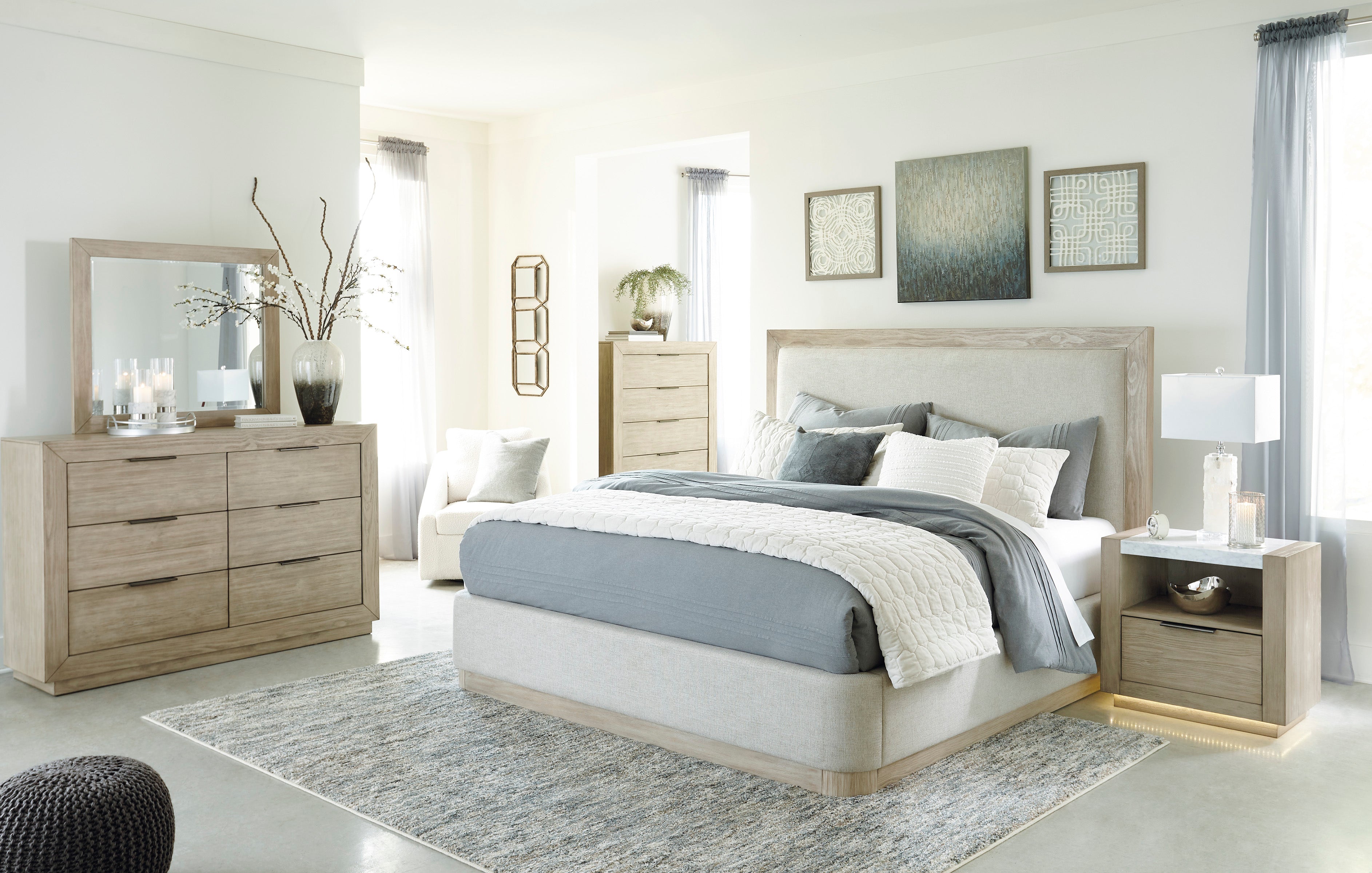 Hennington Bedroom set
