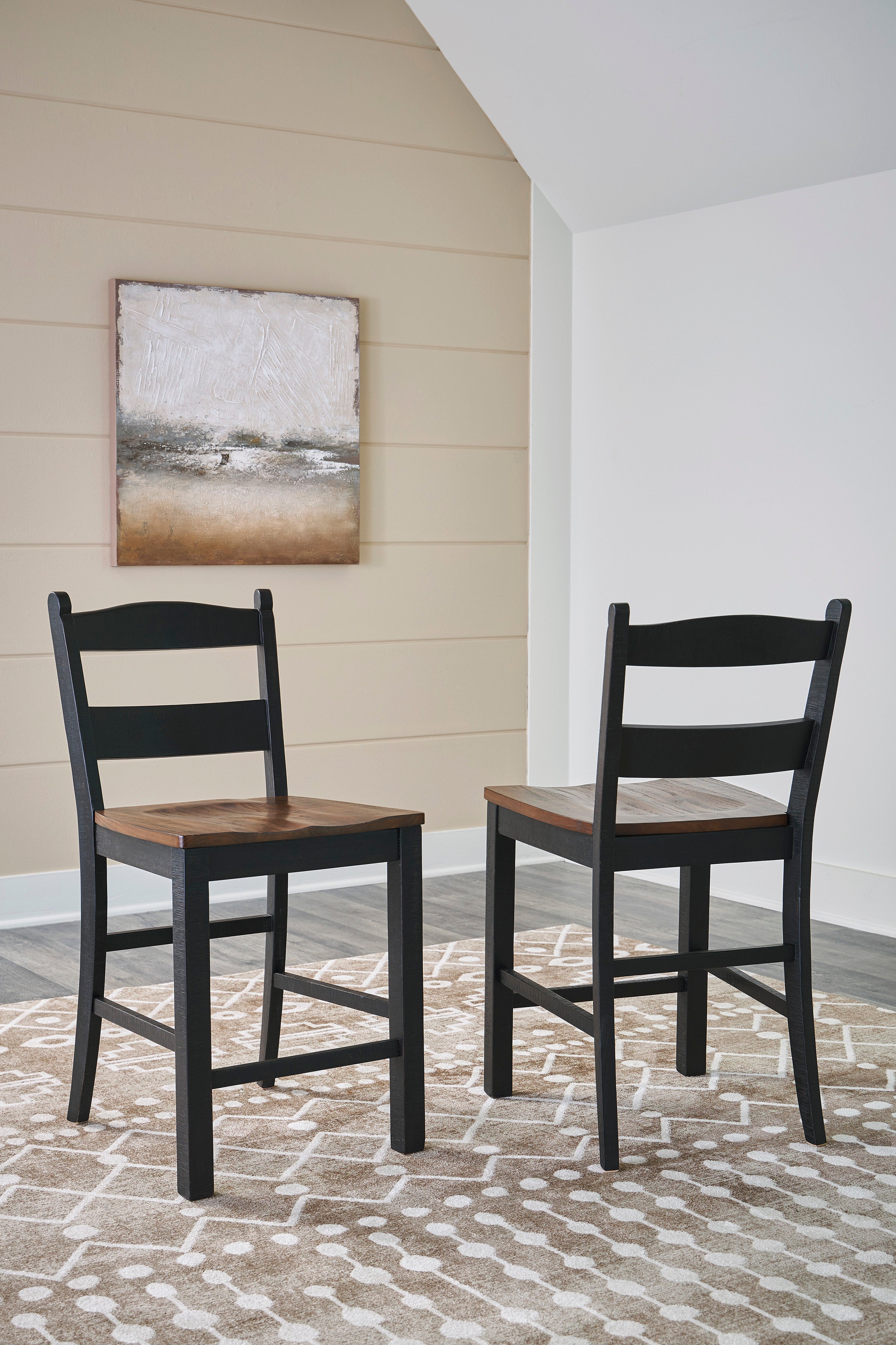 Valebeck Counter Table Set