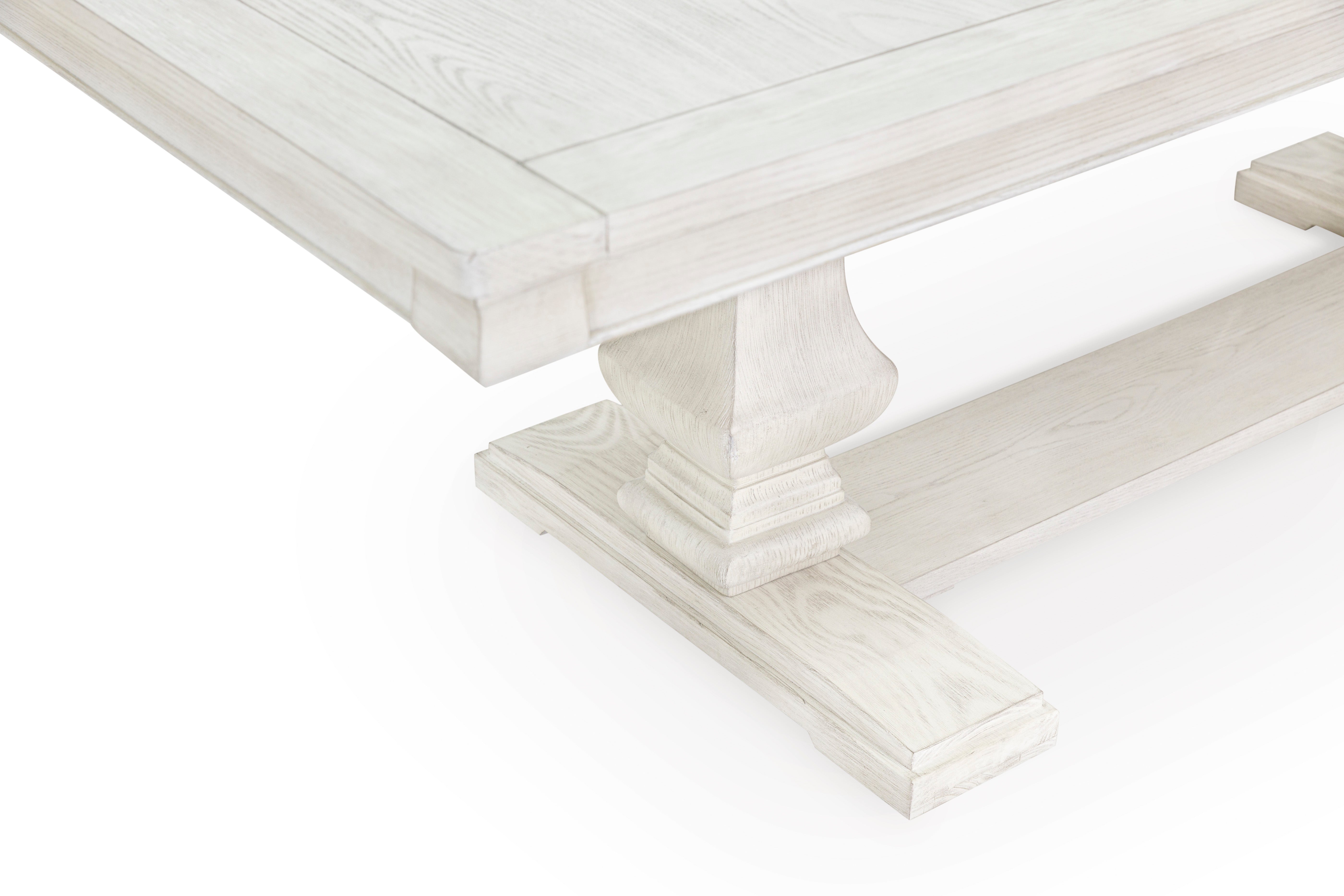 Hestigan Dining Room Set