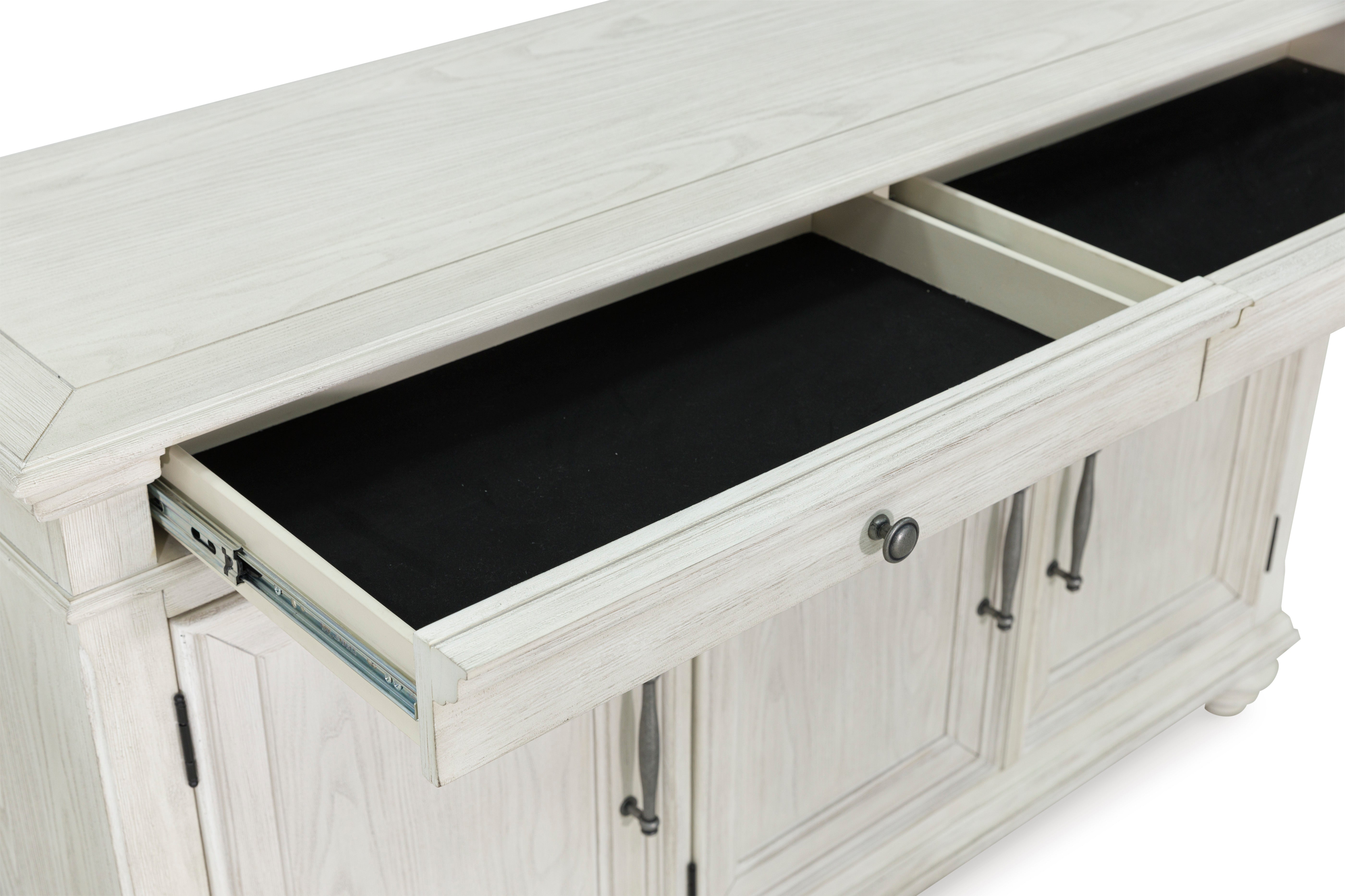 Hestigan Dining Room Server