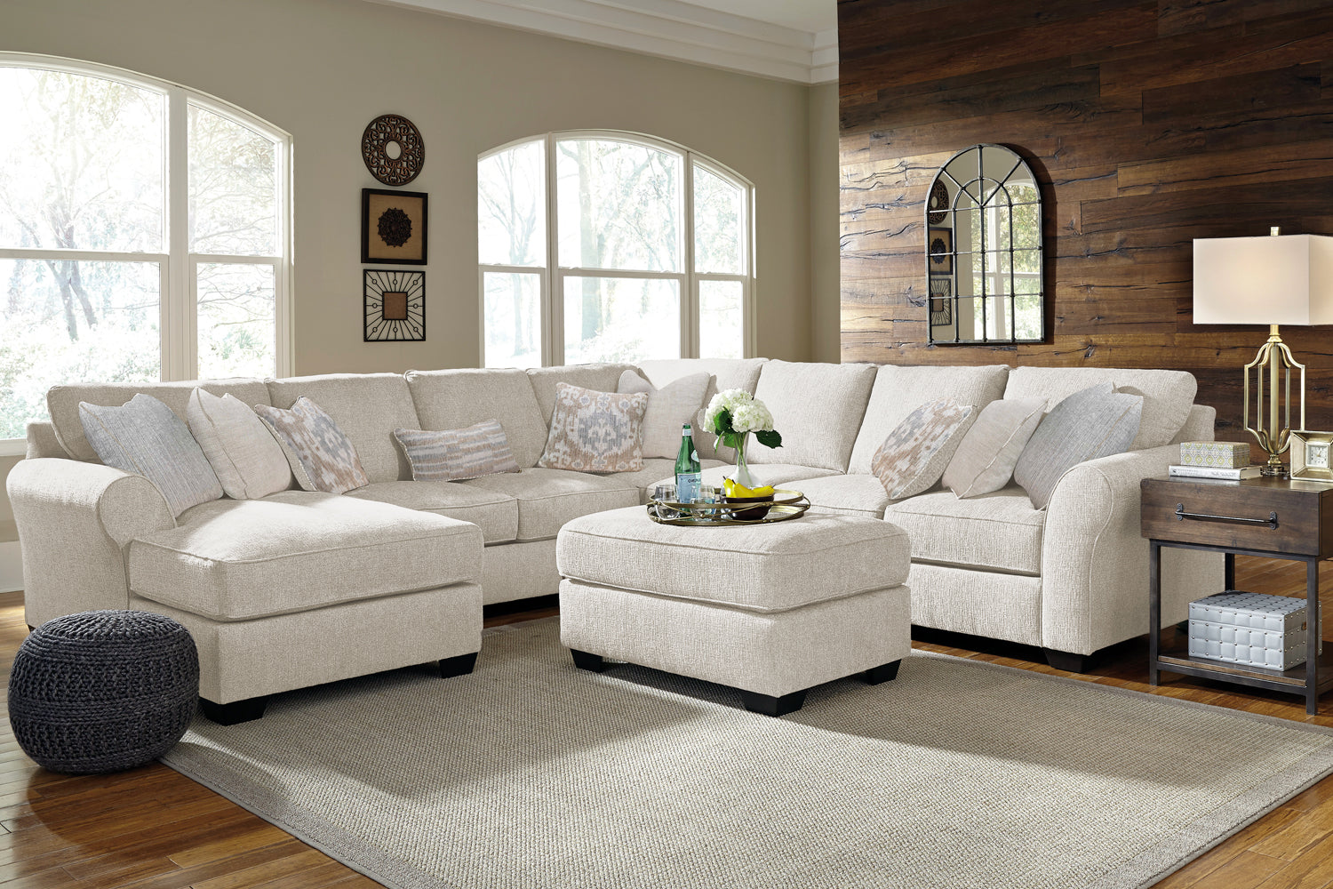 Windsor Sectional Sofa Set