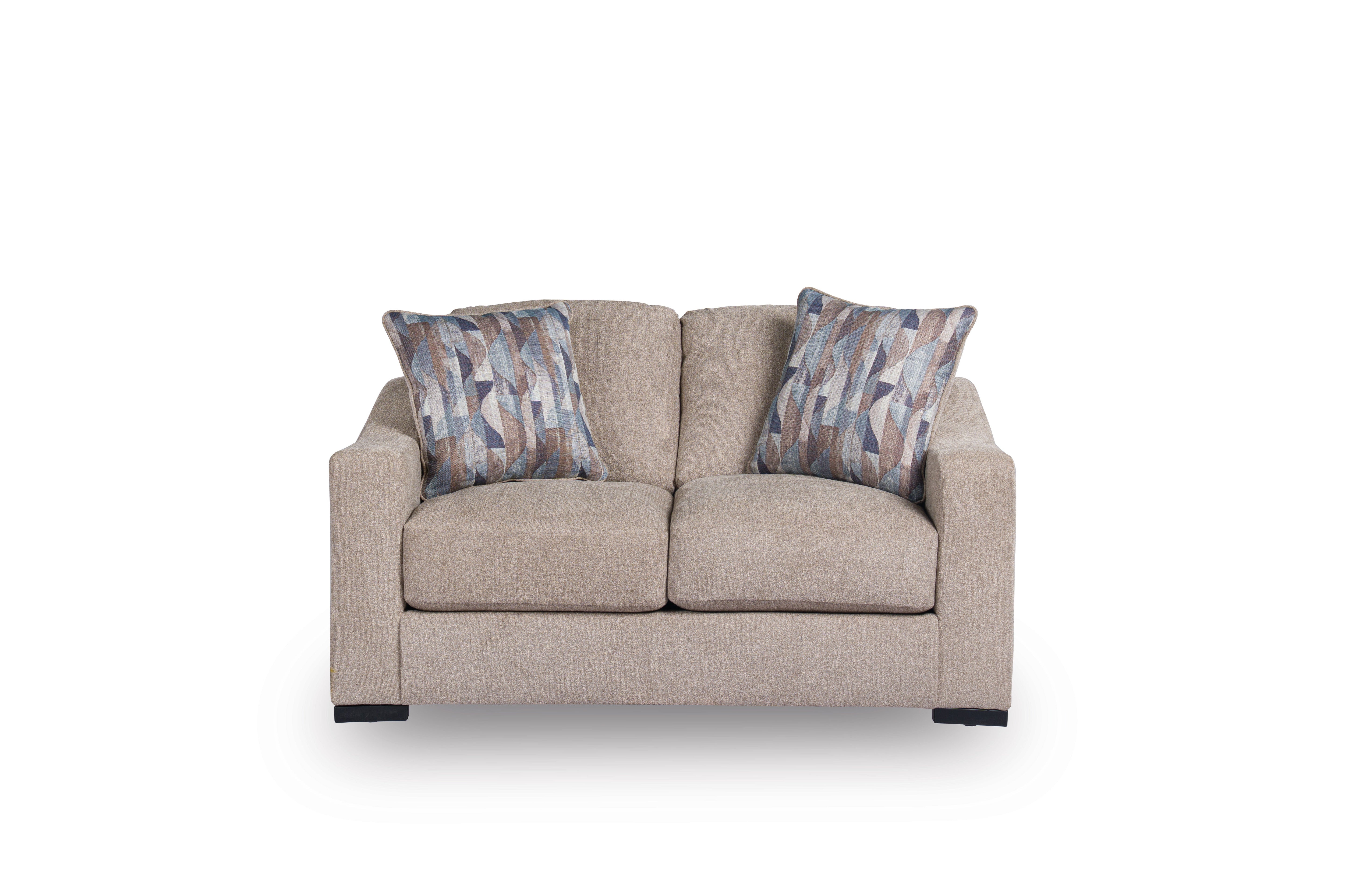 Selora Loveseat