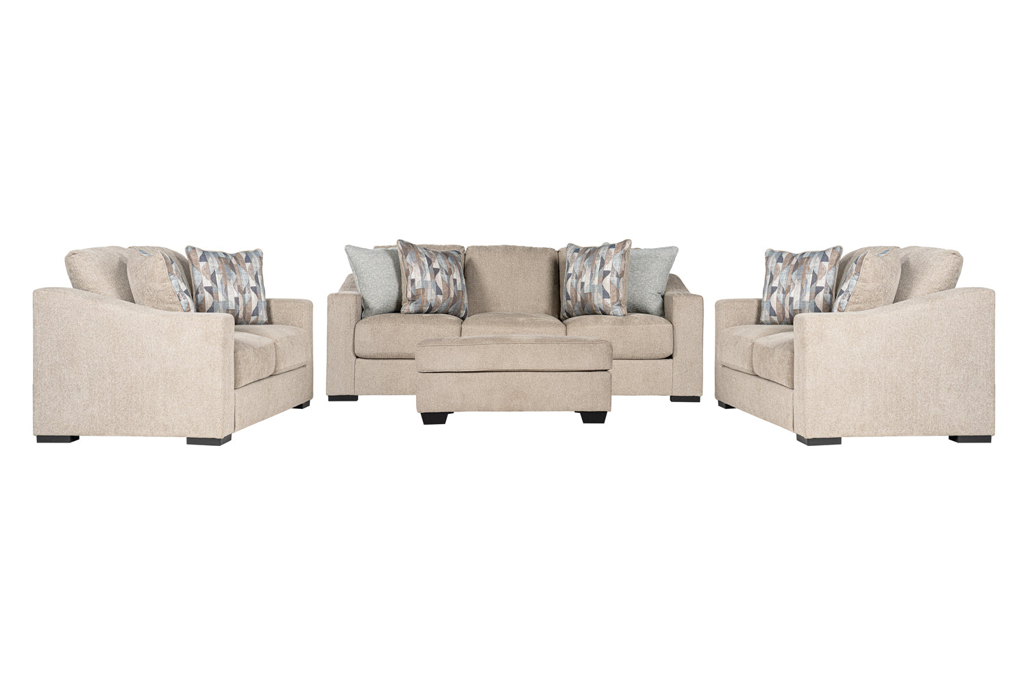 Selora Loveseat