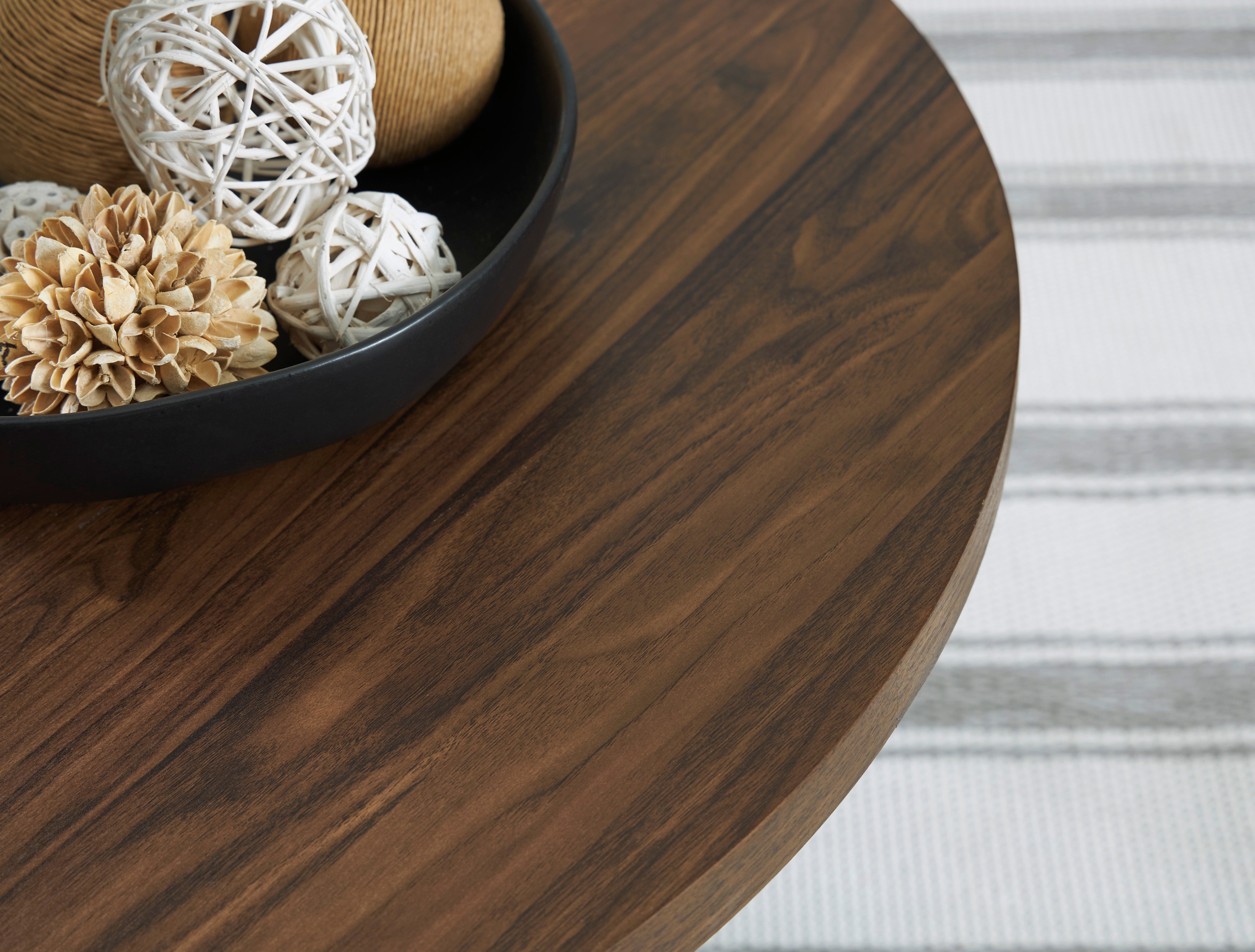 Elbrynn Occational Table Set