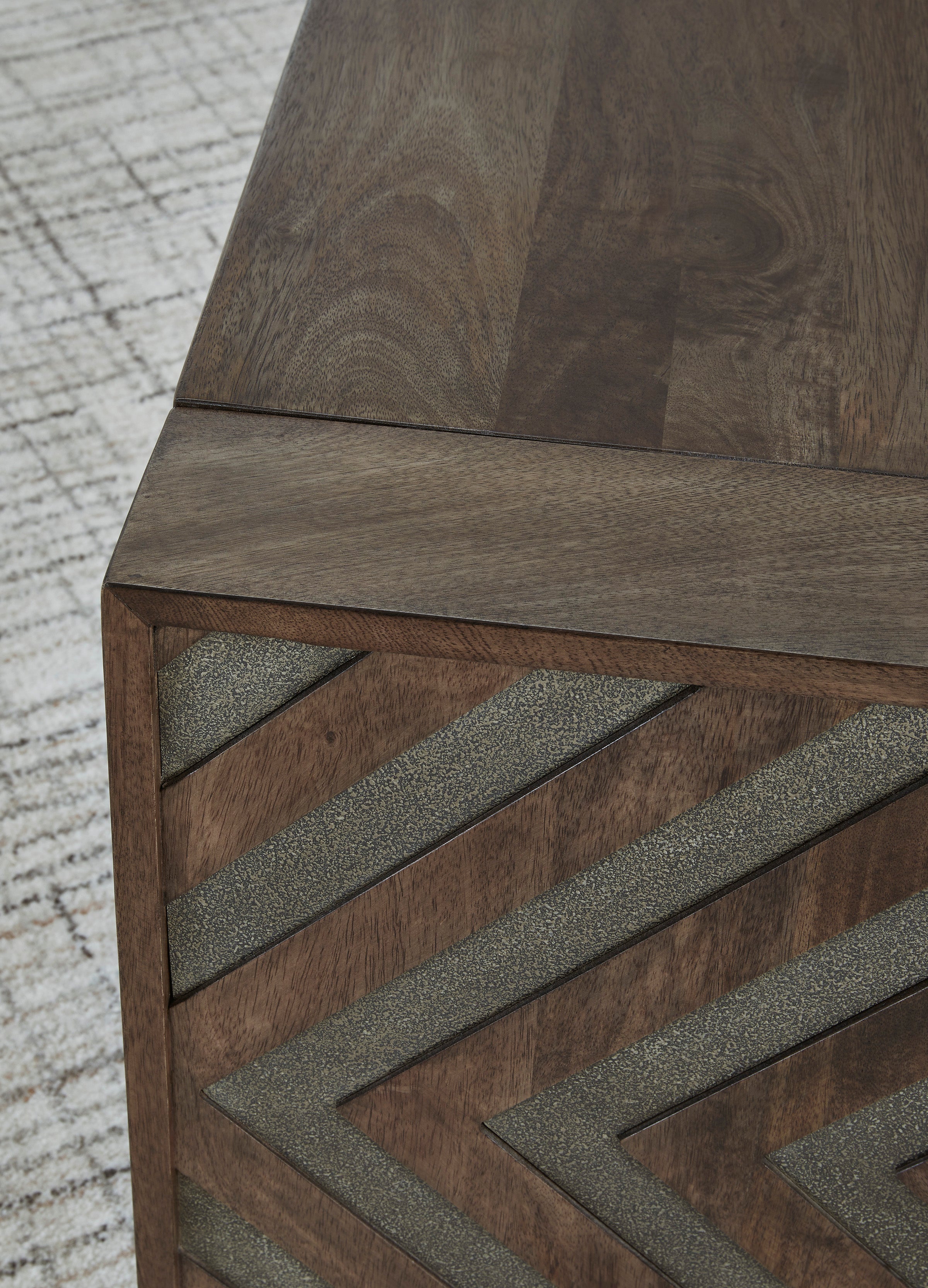 Dreggan Coffee Table Set