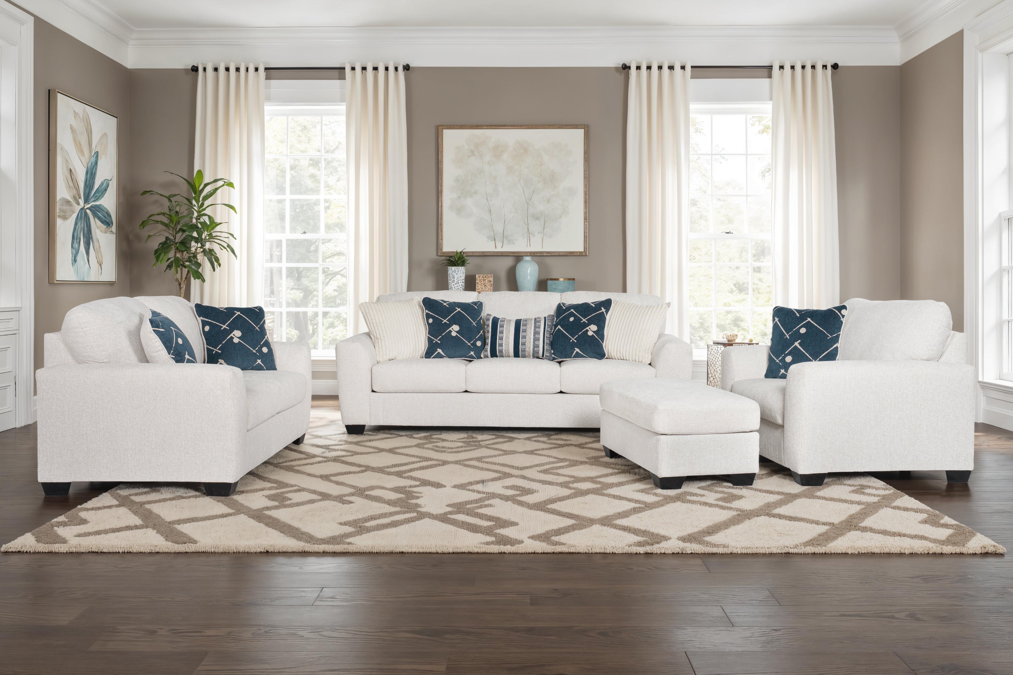 Grand Verona Ottoman