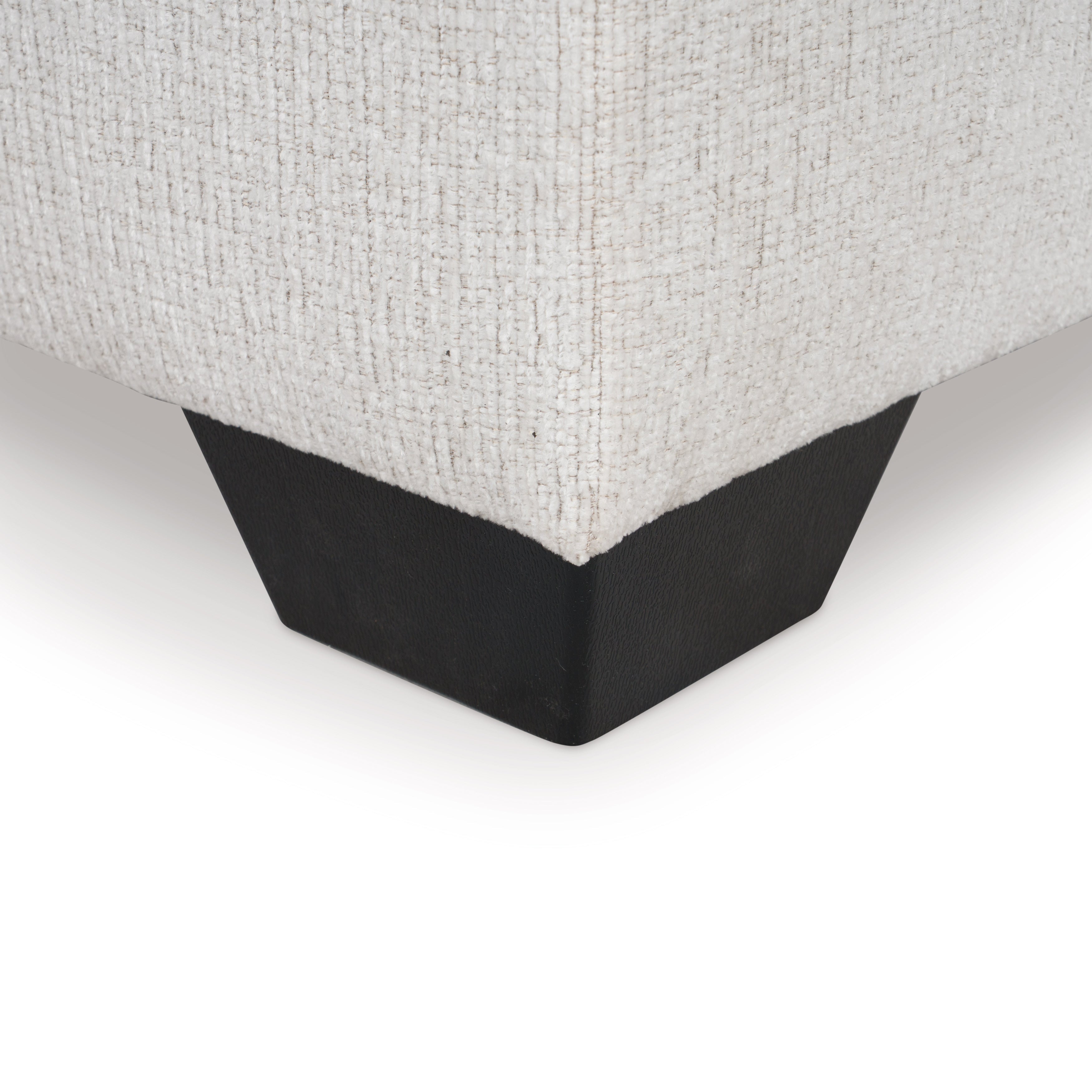 Grand Verona Ottoman