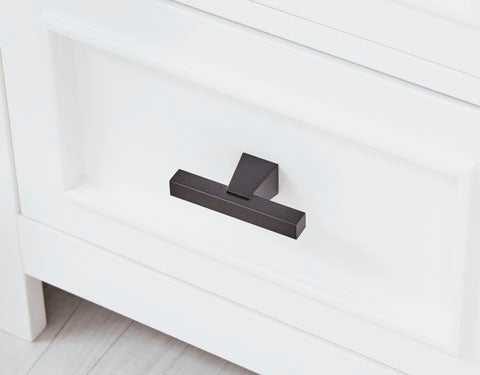 Ashbryn حامل تلفزيون كبير جدا